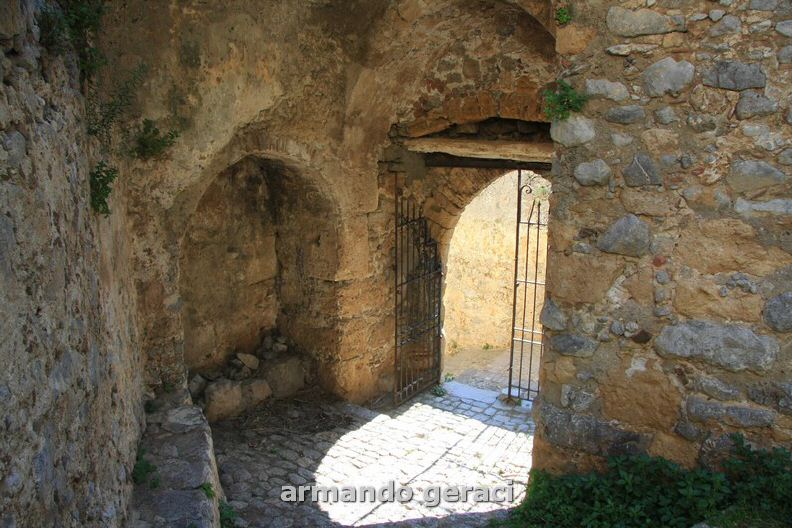 110402viacrucis_rocca 230_tn.jpg